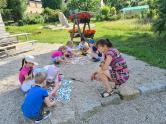 Setkání předškoláčků na školní zahradě